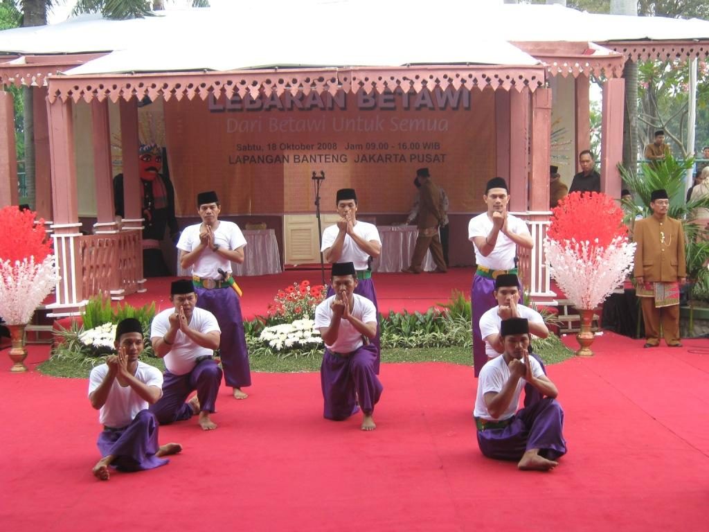 Berguru Silat di Kampung Halaman Si Pitung